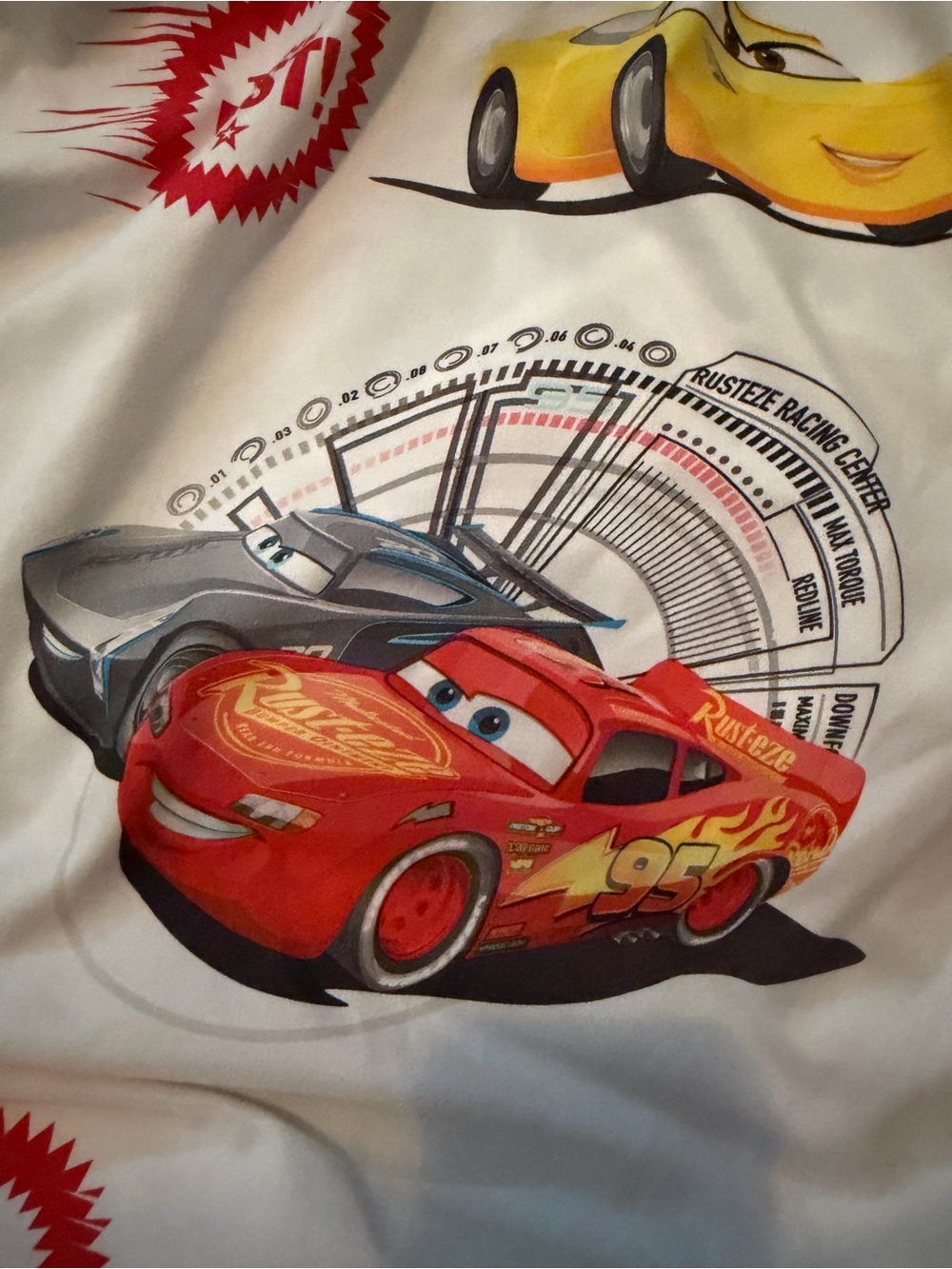 Disney Pixar CARS 3 Lightning McQueen Twin Fitted Sheet ONLY - Picture 2 of 6